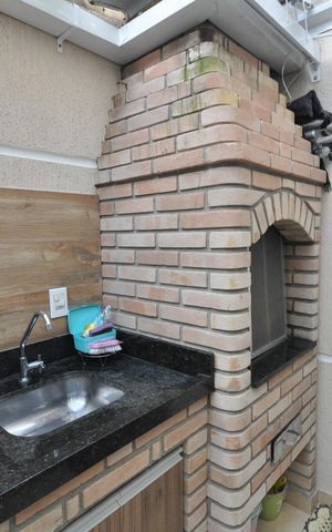 Casa à venda com 85m², 3 quartos e 2 vagasChurrasqueira