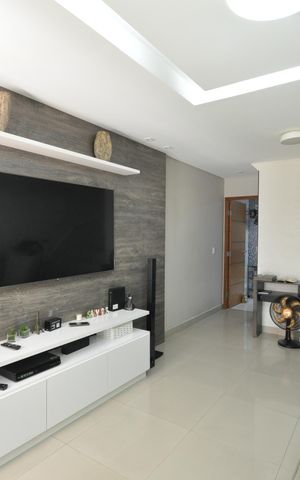 Casa à venda com 85m², 3 quartos e 2 vagasSala