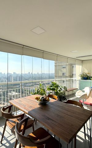 Apartamento à venda com 103m², 2 quartos e 2 vagasVaranda 