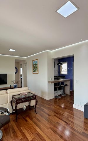 Apartamento à venda com 103m², 2 quartos e 2 vagasSala