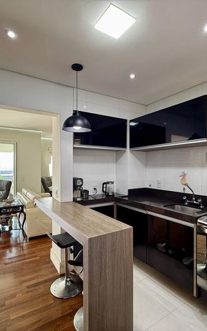 Apartamento à venda com 103m², 2 quartos e 2 vagasCozinha