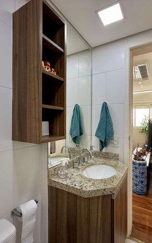 Apartamento à venda com 103m², 2 quartos e 2 vagasBanheiro Social 
