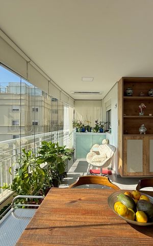 Apartamento à venda com 103m², 2 quartos e 2 vagasVaranda 