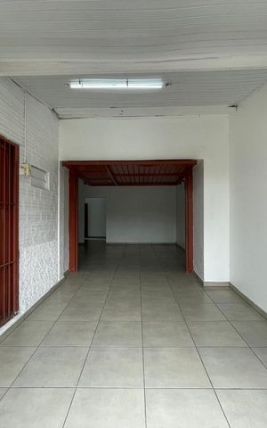 Casa para alugar com 160m², 3 quartos e 3 vagas
