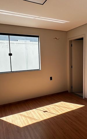 Casa de condomínio à venda com 188m², 3 quartos e 4 vagasSuíte 2