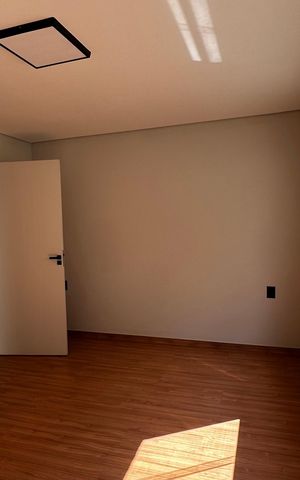 Casa de condomínio à venda com 188m², 3 quartos e 4 vagasSuíte 2