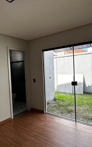 Casa de condomínio à venda com 188m², 3 quartos e 4 vagasSuíte 3