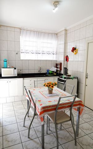 Apartamento à venda com 104m², 2 quartos e sem vagaCozinha