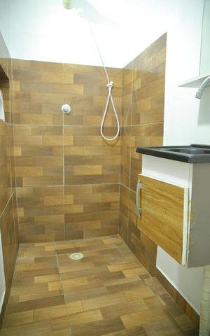 Casa para alugar com 170m², 3 quartos e 3 vagasBanheiro de Serviço 