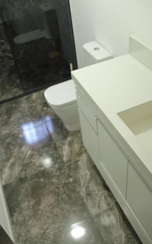 Casa para alugar com 170m², 3 quartos e 3 vagasBanheiro Social 