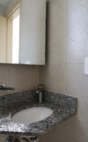 Apartamento à venda com 93m², 3 quartos e 1 vagaBanheiro da Suíte 1