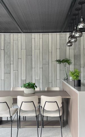 Apartamento à venda com 27m², 1 quarto e sem vaga Apartamento à venda com 27m², 1 quarto e sem vagaÁrea comum - Salão de festas