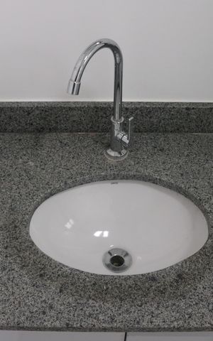 Apartamento à venda com 27m², 1 quarto e sem vagaBanheiro