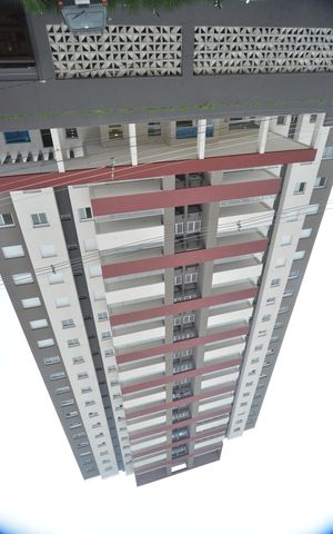Apartamento à venda com 94m², 2 quartos e 2 vagasFachada do Prédio