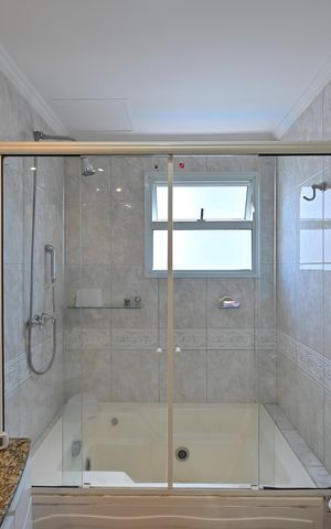 Apartamento para alugar com 123m², 3 quartos e 3 vagasBanheiro da Suíte 1