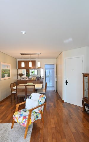 Apartamento para alugar com 123m², 3 quartos e 3 vagasSala