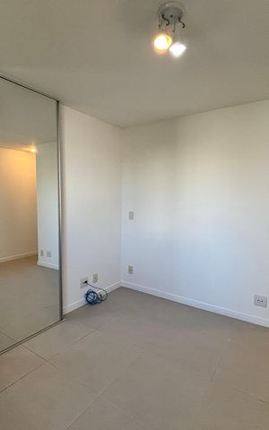 Apartamento à venda com 88m², 2 quartos e 2 vagas Apartamento à venda com 88m², 2 quartos e 2 vagasQuarto 1