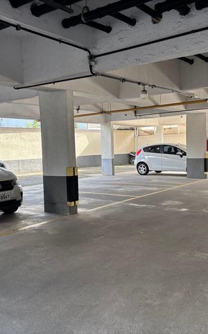 Apartamento à venda com 88m², 2 quartos e 2 vagas Apartamento à venda com 88m², 2 quartos e 2 vagasEstacionamento