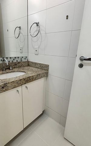 Apartamento à venda com 88m², 2 quartos e 2 vagas Apartamento à venda com 88m², 2 quartos e 2 vagasBanheiro