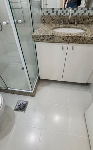 Apartamento à venda com 88m², 2 quartos e 2 vagas Apartamento à venda com 88m², 2 quartos e 2 vagasBanheiro