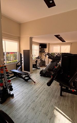 Apartamento à venda com 59m², 2 quartos e 1 vaga Apartamento à venda com 59m², 2 quartos e 1 vagaAcademia