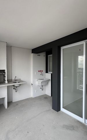 Apartamento à venda com 50m², 1 quarto e 1 vaga Apartamento à venda com 50m², 1 quarto e 1 vagaVaranda