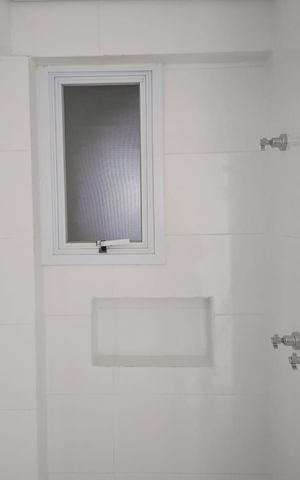 Apartamento à venda com 63m², 2 quartos e 1 vaga Apartamento à venda com 63m², 2 quartos e 1 vagaBanheiro Social
