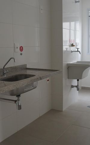 Apartamento à venda com 48m², 2 quartos e 1 vagaCozinha e Área de Serviço