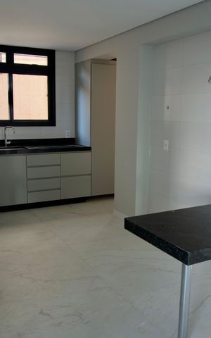 Apartamento à venda com 125m², 4 quartos e 3 vagas