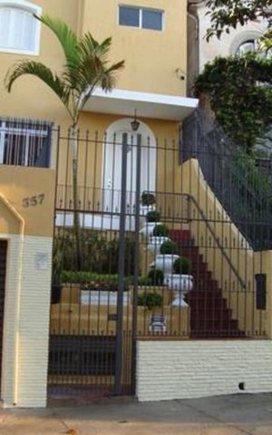 Casa para alugar com 160m², 3 quartos e 1 vaga