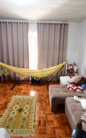 Casa à venda com 238m², 5 quartos e 3 vagasSala
