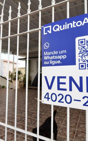 Casa à venda com 238m², 5 quartos e 3 vagasPlaca