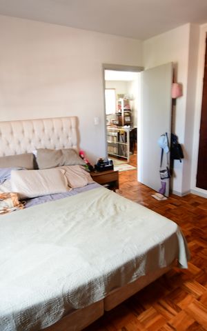 Casa à venda com 238m², 5 quartos e 3 vagasQuarto 1