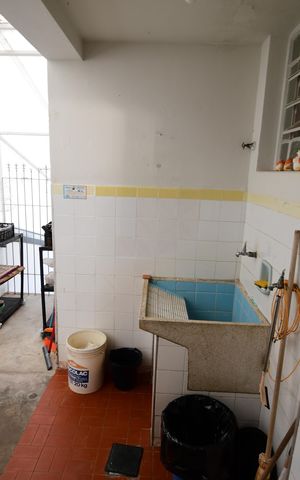 Casa à venda com 238m², 5 quartos e 3 vagasÁrea de Serviço