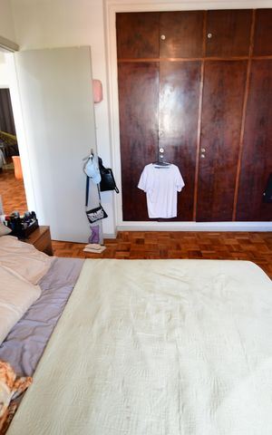 Casa à venda com 238m², 5 quartos e 3 vagasQuarto 1