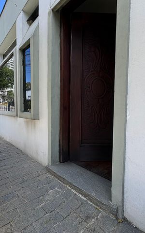Casa à venda com 279m², 4 quartos e 3 vagasÁrea externa
