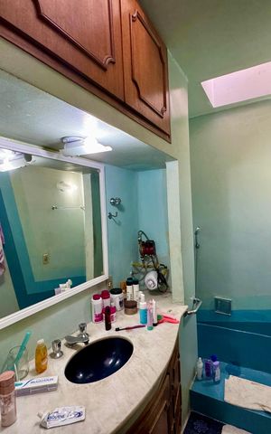 Casa à venda com 279m², 4 quartos e 3 vagasBanheiro 3