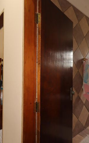 Casa à venda com 235m², 4 quartos e 2 vagasCorredor