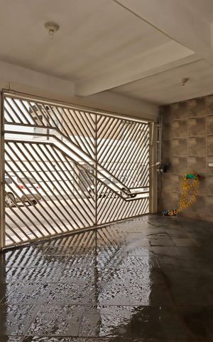 Casa à venda com 235m², 4 quartos e 2 vagasGaragem