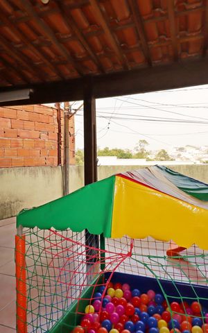 Casa à venda com 235m², 4 quartos e 2 vagasVaranda