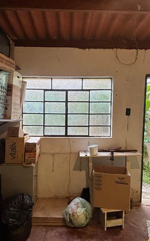 Casa à venda com 162m², 2 quartos e 3 vagas Casa à venda com 162m², 2 quartos e 3 vagasQuarto de Apoio
