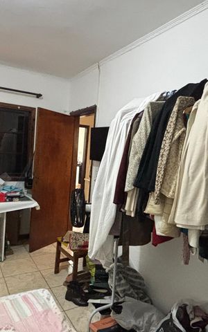 Casa à venda com 162m², 2 quartos e 3 vagas Casa à venda com 162m², 2 quartos e 3 vagasQuarto 2