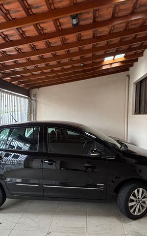 Casa à venda com 162m², 2 quartos e 3 vagas Casa à venda com 162m², 2 quartos e 3 vagasGaragem