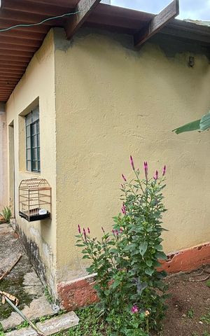 Casa à venda com 162m², 2 quartos e 3 vagas Casa à venda com 162m², 2 quartos e 3 vagasQuintal