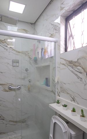 Casa à venda com 200m², 2 quartos e 2 vagas Casa à venda com 200m², 2 quartos e 2 vagasBanheiro