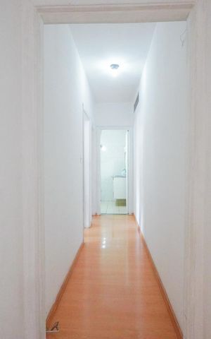 Apartamento à venda com 86m², 2 quartos e sem vagaCorredor