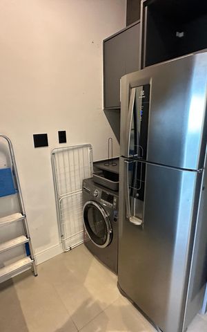 Apartamento à venda com 57m², 1 quarto e 1 vaga Apartamento à venda com 57m², 1 quarto e 1 vagaÁrea de Serviço