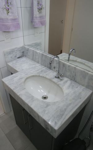 Apartamento à venda com 81m², 3 quartos e 2 vagasBanheiro
