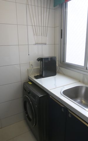 Apartamento à venda com 81m², 3 quartos e 2 vagasArea de serviço