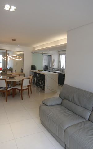 Apartamento à venda com 81m², 3 quartos e 2 vagasSala